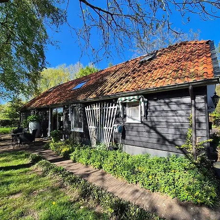 De Bloesem Prive Bed & Breakfast Lunteren